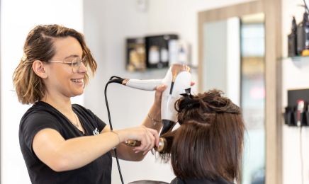 A.J.E COIFFURE : Coiffeur à Anse