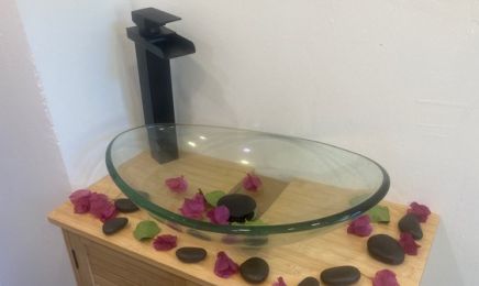 Houdarling : Beauté, Massages PISCINE & SPA ( Hammam, Sauna & Jacuzzi ) : Coiffeur à Nîmes