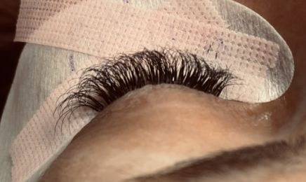 LUDY LASH : Manucure à Lescout
