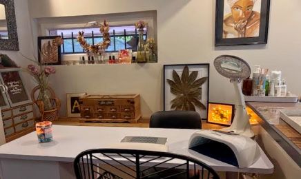 L’Atelier Beauté-Chez Faustine : Institut de beauté à Nâves-Parmelan