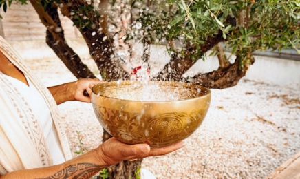 Dominik Decare - Holistic Expert - Massothérapeute - Soins Energétiques : Institut de beauté à Chantilly