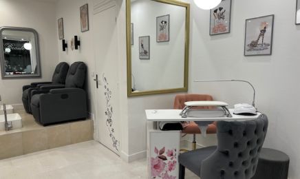 Beauté et Elegance : Manucure à Chartres