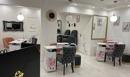 Beauté et Elegance : Manucure à Chartres