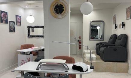 Beauté et Elegance : Manucure à Chartres