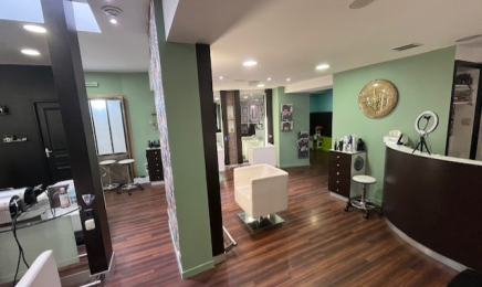 Nouvel Eclat   : Coiffeur à Avranches