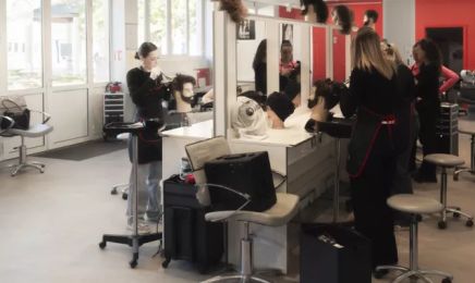 Lycée UFA / Poullart des Paces  : Coiffeur à Thiais