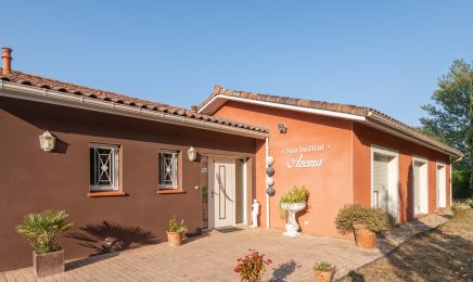 Spa Institut Azema : Coiffeur à Saïx