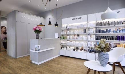 SACKMONNE Coiffure-Beauté : Coiffeur à Cannes