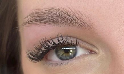 MH Beauty : Manucure à Neupré