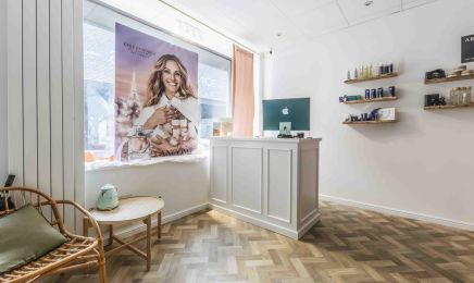 Parfumerie des Halles : Institut de beauté à Questembert