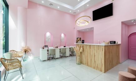 World Being Beauty : Institut de beauté à Nanterre