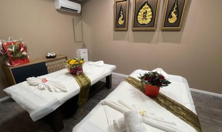 LAMPHAI THAI MASSAGE : Institut de beauté à Six-Fours-les-Plages