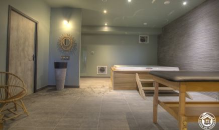 Pause et Bien être  : Institut de beauté à Civrieux