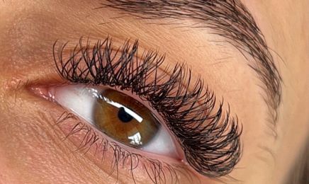 Shine Lash : Institut de beauté à Toulon