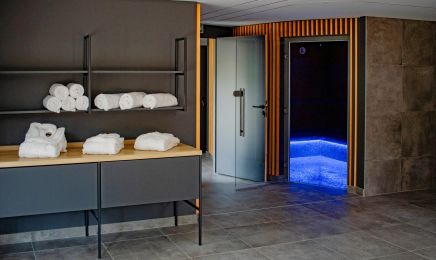 Hôtel La Reposée : Spa à Liffré