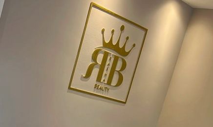 Rasha Beauty: Kosmetikstudio in Hamburg