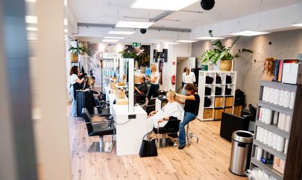 Salon Son Jeromé: Barbershop in Leverkusen 