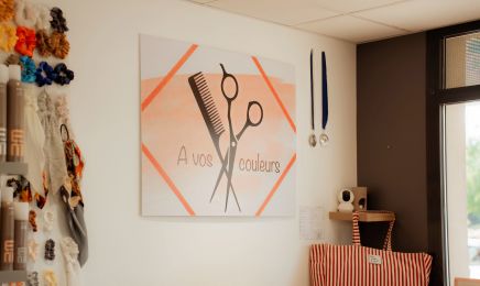 À vos Couleurs : Barbier à Servas