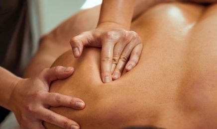 Mavka Beauty : Manucure à Bordeaux