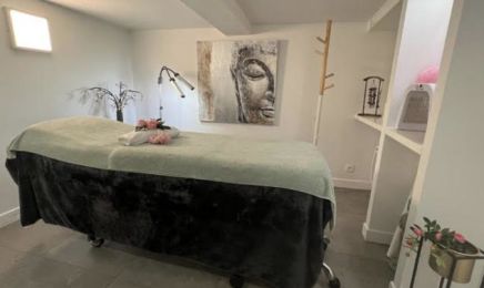 Institut Esprit ZEN : Manucure à Ermont