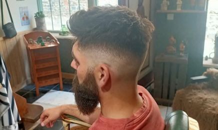 Les Barbiers de Cassel  : Barbier à Cassel