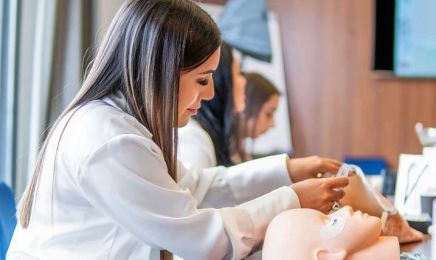 LEHA Extensions : Manucure à Aucamville