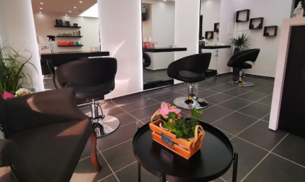  Wellkamm by Cansu: Friseur in Wesseling