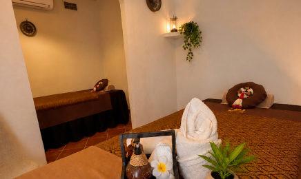 DEE BOUTIQUE THAI MASSAGE (Martigues) : Barbier à Martigues