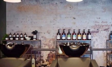 Salon Vanessas: Kosmetikstudio in Groß - Gerau