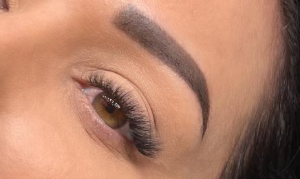 Lashes by Eve : Manucure à Lyon