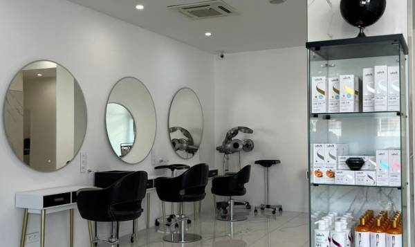 Yesim Aydin Beauty Salon