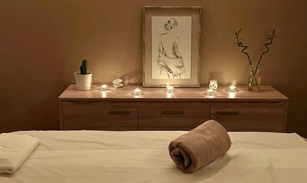 Beauty’s Crown Institut de beauté & Soin des ongles « chez Art du Cheveux » : Manucure à Duppigheim