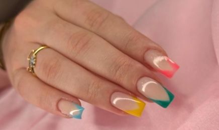Cherry Studio : Manucure à Persan