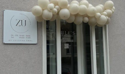 ZULI´S HAIR AND BEAUTY: Kosmetikstudio in Gelsenkirchen