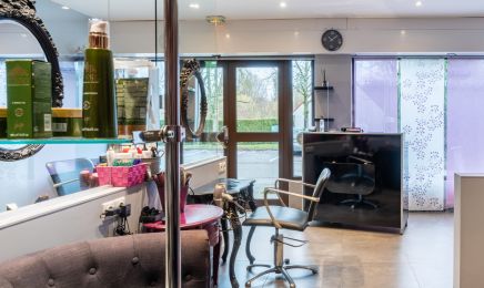 creatif coiffure  : Coiffeur à Forges-les-Bains