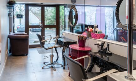 creatif coiffure  : Coiffeur à Forges-les-Bains