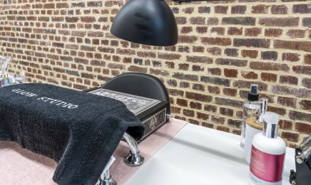 Glow Studio : Manucure à Péronne