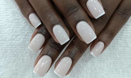Alice Beauté : Manucure à Orléans