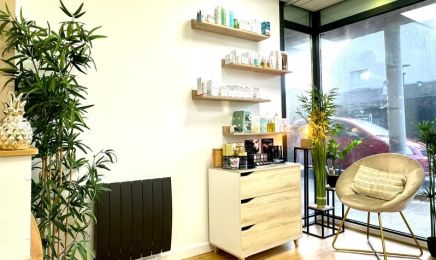 Divine Beauté  : Coiffeur à Crevin