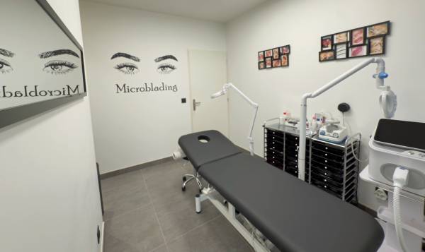 Beauty by Tiffany Narbonne 