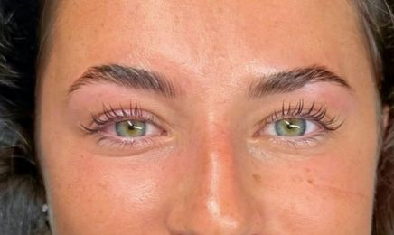 ATBEAUTYARTIST – Experte du regard & skincare : Institut de beauté à Vienne