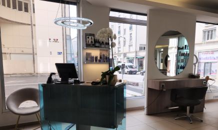 Nara Kehinian  : Coiffeur à Villeurbanne
