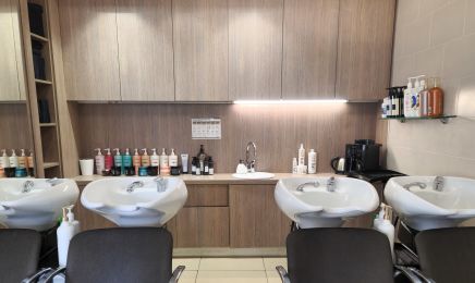 Nara Kehinian  : Coiffeur à Villeurbanne