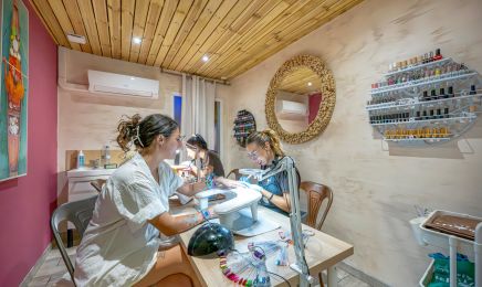 Kahuna Spa : Manucure à Le Barcarès