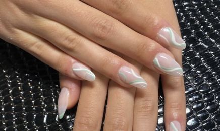 Elenails  : Manucure à Toulouse