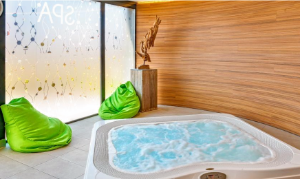 Brit Hôtel Saint Brieuc Plérin : Spa à Plérin