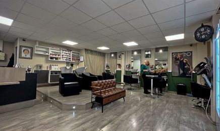L'Artisan De La Coiffure : Coiffeur à Annay