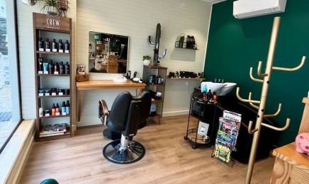 Confidence : Coiffeur à Fouras