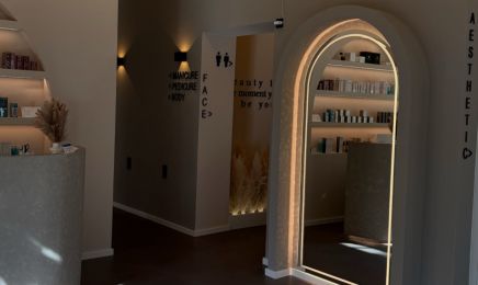 Naturheilpraxis für Ästhetik by Daniela: Friseur in Kolbermoor