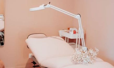La Petite Poudrée (0668251532) : Institut de beauté à Aix-les-Bains